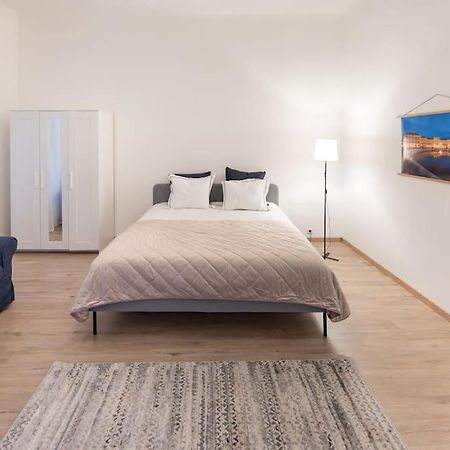 Second District Charming Flat Apartment Wina Bagian luar foto